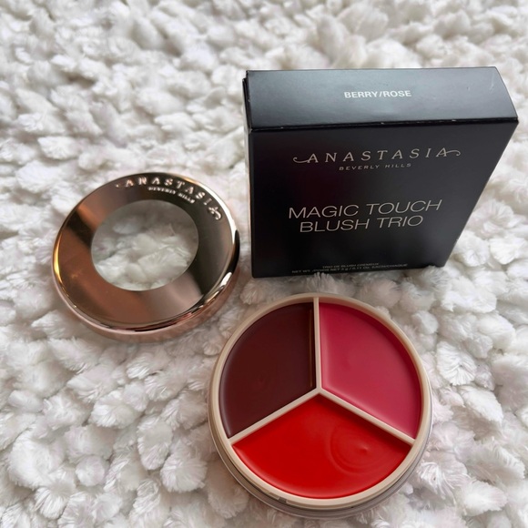 Anastasia Other - Anastasia Magic Touch Blush Trio - Vibrant Berry and Rose